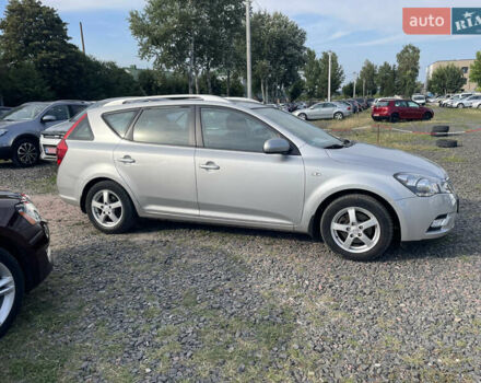 Сірий Кіа Сід, об'ємом двигуна 0 л та пробігом 218 тис. км за 5500 $, фото 1 на Automoto.ua