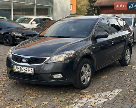 Кіа Сід 2012 у Дніпро (Дніпропетровську) на Automoto.ua Сірий Кіа Сід, об'ємом двигуна 1.6 л та пробігом 240 тис. км за 7600 $, фото 7 на Automoto.ua