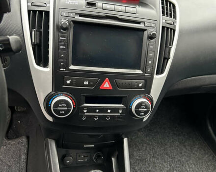 Сірий Кіа Сід, об'ємом двигуна 1.6 л та пробігом 244 тис. км за 7299 $, фото 46 на Automoto.ua