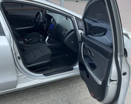Сірий Кіа Сід, об'ємом двигуна 1.6 л та пробігом 230 тис. км за 8700 $, фото 11 на Automoto.ua