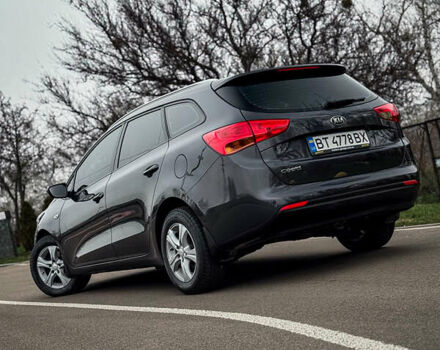 Серый Киа Сид, объемом двигателя 1.59 л и пробегом 160 тыс. км за 10999 $, фото 9 на Automoto.ua