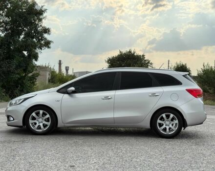 Серый Киа Сид, объемом двигателя 1.6 л и пробегом 260 тыс. км за 7900 $, фото 4 на Automoto.ua