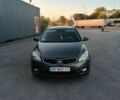 Серый Киа Сид, объемом двигателя 1.6 л и пробегом 282 тыс. км за 7600 $, фото 1 на Automoto.ua