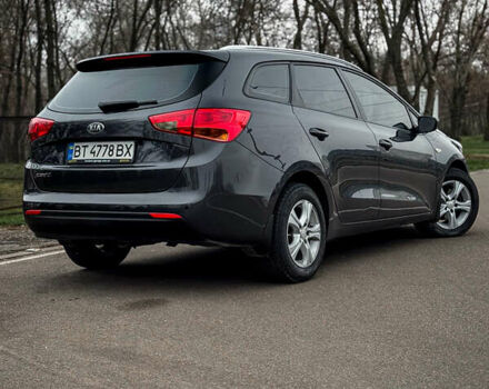 Серый Киа Сид, объемом двигателя 1.59 л и пробегом 160 тыс. км за 10999 $, фото 12 на Automoto.ua