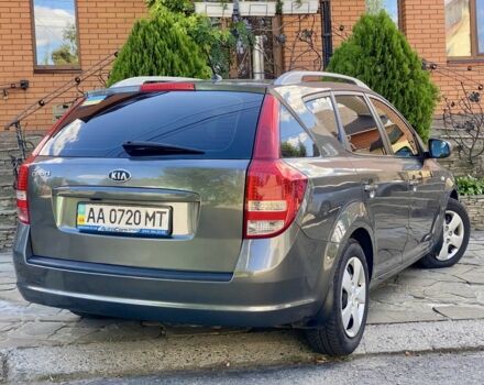 Серый Киа Сид, объемом двигателя 1.6 л и пробегом 189 тыс. км за 6300 $, фото 5 на Automoto.ua