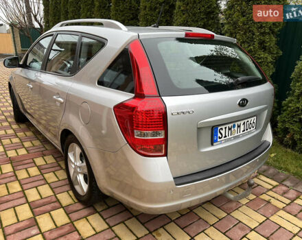 Серый Киа Сид, объемом двигателя 1.6 л и пробегом 207 тыс. км за 7450 $, фото 44 на Automoto.ua