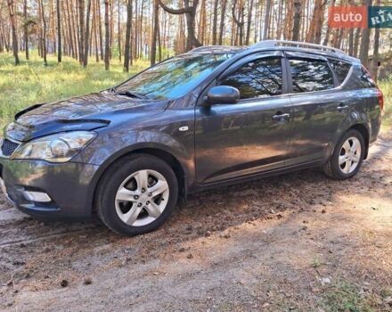 Серый Киа Сид, объемом двигателя 1.6 л и пробегом 140 тыс. км за 8950 $, фото 5 на Automoto.ua