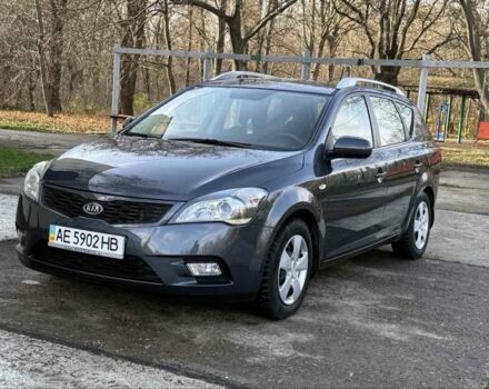 Серый Киа Сид, объемом двигателя 1.6 л и пробегом 48 тыс. км за 8300 $, фото 3 на Automoto.ua