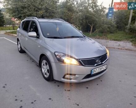 Сірий Кіа Сід, об'ємом двигуна 1.58 л та пробігом 251 тис. км за 5999 $, фото 5 на Automoto.ua