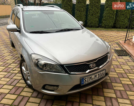 Серый Киа Сид, объемом двигателя 1.6 л и пробегом 207 тыс. км за 7450 $, фото 11 на Automoto.ua