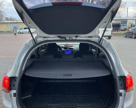 Серый Киа Сид, объемом двигателя 1.58 л и пробегом 230 тыс. км за 8800 $, фото 16 на Automoto.ua