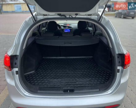 Серый Киа Сид, объемом двигателя 1.58 л и пробегом 230 тыс. км за 8800 $, фото 15 на Automoto.ua