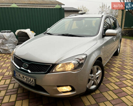 Серый Киа Сид, объемом двигателя 1.6 л и пробегом 207 тыс. км за 7450 $, фото 14 на Automoto.ua