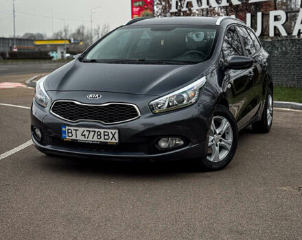 Серый Киа Сид, объемом двигателя 1.59 л и пробегом 160 тыс. км за 10999 $, фото 7 на Automoto.ua