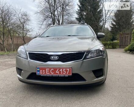 Серый Киа Сид, объемом двигателя 0 л и пробегом 260 тыс. км за 7430 $, фото 10 на Automoto.ua