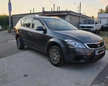 Серый Киа Сид, объемом двигателя 1.6 л и пробегом 130 тыс. км за 5900 $, фото 8 на Automoto.ua