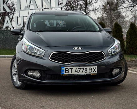 Серый Киа Сид, объемом двигателя 1.59 л и пробегом 160 тыс. км за 10999 $, фото 4 на Automoto.ua