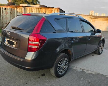 Сірий Кіа Сід, об'ємом двигуна 1.6 л та пробігом 130 тис. км за 6100 $, фото 9 на Automoto.ua