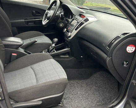 Сірий Кіа Сід, об'ємом двигуна 1.6 л та пробігом 244 тис. км за 7299 $, фото 49 на Automoto.ua