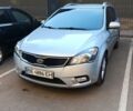 Серый Киа Сид, объемом двигателя 1.59 л и пробегом 280 тыс. км за 7000 $, фото 1 на Automoto.ua