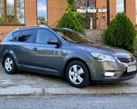 Серый Киа Сид, объемом двигателя 1.6 л и пробегом 189 тыс. км за 6300 $, фото 7 на Automoto.ua