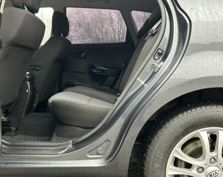 Сірий Кіа Сід, об'ємом двигуна 1.6 л та пробігом 244 тис. км за 7299 $, фото 45 на Automoto.ua