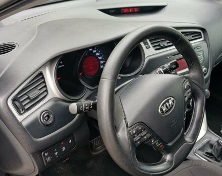 Сірий Кіа Сід, об'ємом двигуна 1.6 л та пробігом 270 тис. км за 9299 $, фото 21 на Automoto.ua