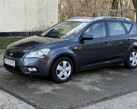 Серый Киа Сид, объемом двигателя 1.6 л и пробегом 48 тыс. км за 8300 $, фото 1 на Automoto.ua