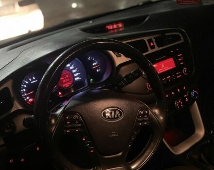 Киа Сид 2013 в Житомире на Automoto.ua Серый Киа Сид, объемом двигателя 0 л и пробегом 234 тыс. км за 6100 $, фото 6 на Automoto.ua