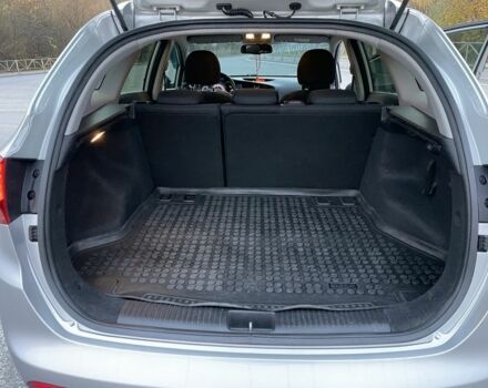 Кіа Сід 2013 у Красилове на Automoto.ua Сірий Кіа Сід, об'ємом двигуна 1.6 л та пробігом 200 тис. км за 9600 $, фото 6 на Automoto.ua