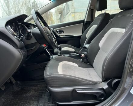 Серый Киа Сид, объемом двигателя 1.6 л и пробегом 233 тыс. км за 8500 $, фото 17 на Automoto.ua