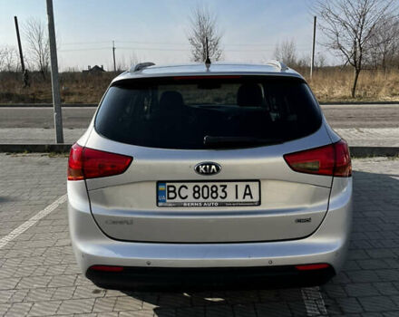 Серый Киа Сид, объемом двигателя 1.58 л и пробегом 238 тыс. км за 8500 $, фото 1 на Automoto.ua