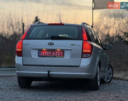 Сірий Кіа Сід, об'ємом двигуна 1.6 л та пробігом 202 тис. км за 7350 $, фото 51 на Automoto.ua