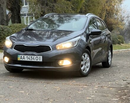 Серый Киа Сид, объемом двигателя 1.6 л и пробегом 233 тыс. км за 8500 $, фото 1 на Automoto.ua