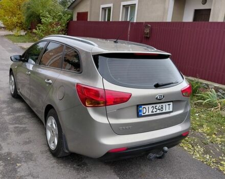 Серый Киа Сид, объемом двигателя 1.6 л и пробегом 250 тыс. км за 7000 $, фото 4 на Automoto.ua
