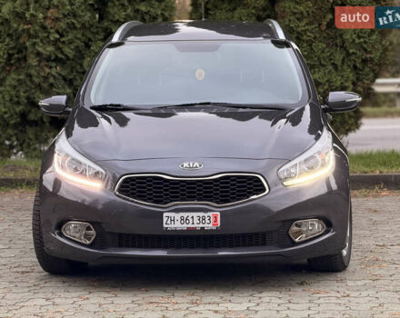 Кіа Сід 2013 у Дубно на Automoto.ua Сірий Кіа Сід, об'ємом двигуна 1.6 л та пробігом 176 тис. км за 8599 $, фото 2 на Automoto.ua