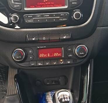 Серый Киа Сид, объемом двигателя 1.58 л и пробегом 128 тыс. км за 10000 $, фото 22 на Automoto.ua