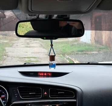 Серый Киа Сид, объемом двигателя 1.58 л и пробегом 128 тыс. км за 10000 $, фото 17 на Automoto.ua