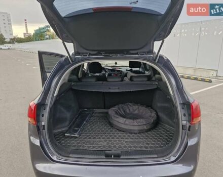 Серый Киа Сид, объемом двигателя 1.58 л и пробегом 213 тыс. км за 11300 $, фото 6 на Automoto.ua