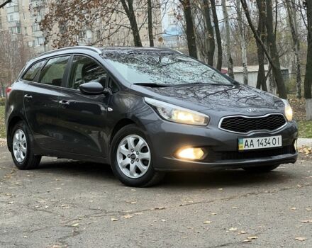 Серый Киа Сид, объемом двигателя 1.6 л и пробегом 233 тыс. км за 8500 $, фото 2 на Automoto.ua