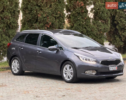 Кіа Сід 2013 у Дубно на Automoto.ua Сірий Кіа Сід, об'ємом двигуна 1.6 л та пробігом 176 тис. км за 8599 $, фото 40 на Automoto.ua