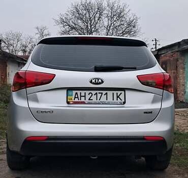 Серый Киа Сид, объемом двигателя 1.58 л и пробегом 128 тыс. км за 10000 $, фото 1 на Automoto.ua