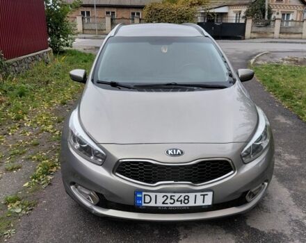 Серый Киа Сид, объемом двигателя 1.6 л и пробегом 250 тыс. км за 7000 $, фото 1 на Automoto.ua