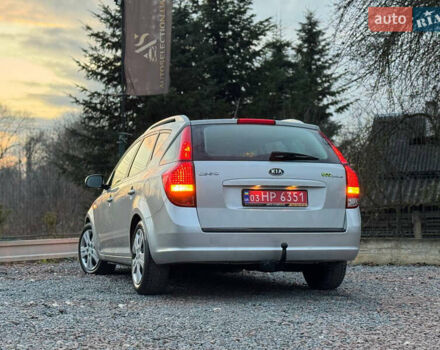 Сірий Кіа Сід, об'ємом двигуна 1.6 л та пробігом 202 тис. км за 7350 $, фото 64 на Automoto.ua