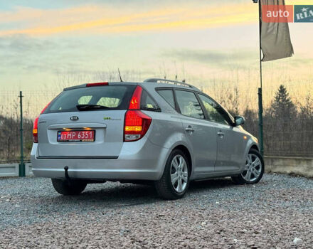 Сірий Кіа Сід, об'ємом двигуна 1.6 л та пробігом 202 тис. км за 7350 $, фото 33 на Automoto.ua