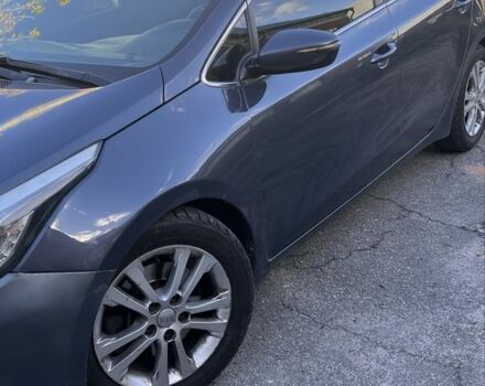Серый Киа Сид, объемом двигателя 1.6 л и пробегом 257 тыс. км за 9000 $, фото 4 на Automoto.ua