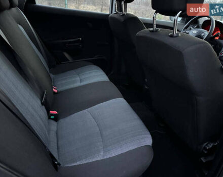 Сірий Кіа Сід, об'ємом двигуна 1.6 л та пробігом 202 тис. км за 7350 $, фото 90 на Automoto.ua