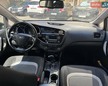 Серый Киа Сид, объемом двигателя 1.59 л и пробегом 125 тыс. км за 10500 $, фото 12 на Automoto.ua