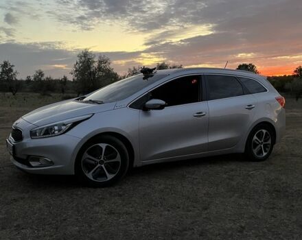 Серый Киа Сид, объемом двигателя 1.6 л и пробегом 260 тыс. км за 8500 $, фото 4 на Automoto.ua