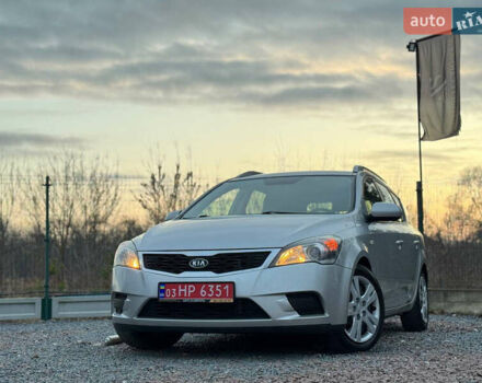 Сірий Кіа Сід, об'ємом двигуна 1.6 л та пробігом 202 тис. км за 7350 $, фото 9 на Automoto.ua